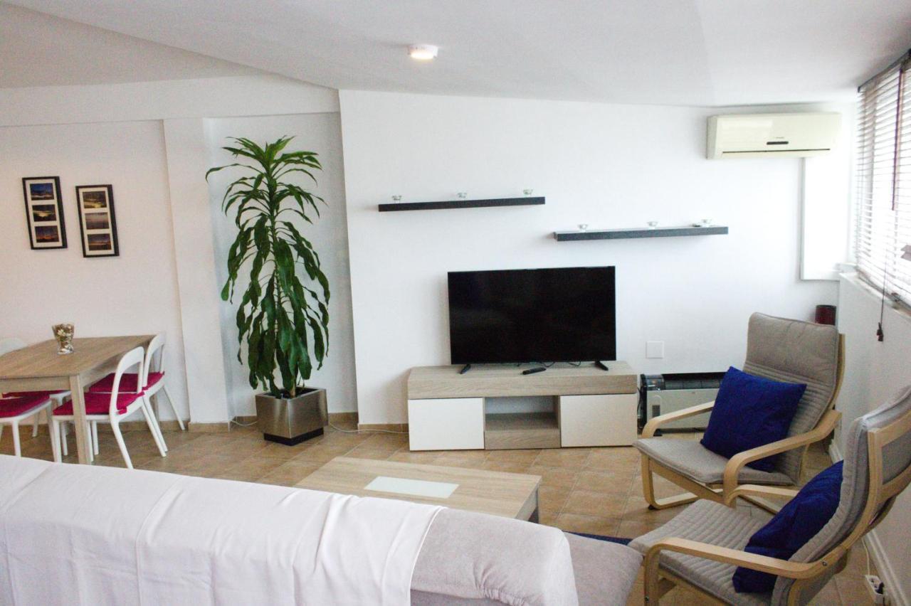 Apartment Sirena Beach Nerja Esterno foto